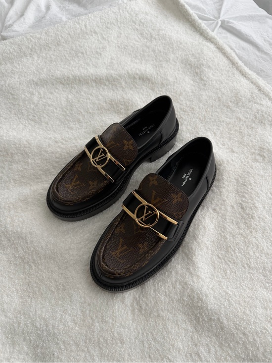 Louis Vuitton Shoes - Louis Vuitton Women’s Brown Monogram Leather Academy